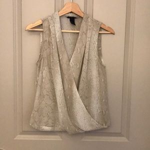 H&M front criss cross blouse